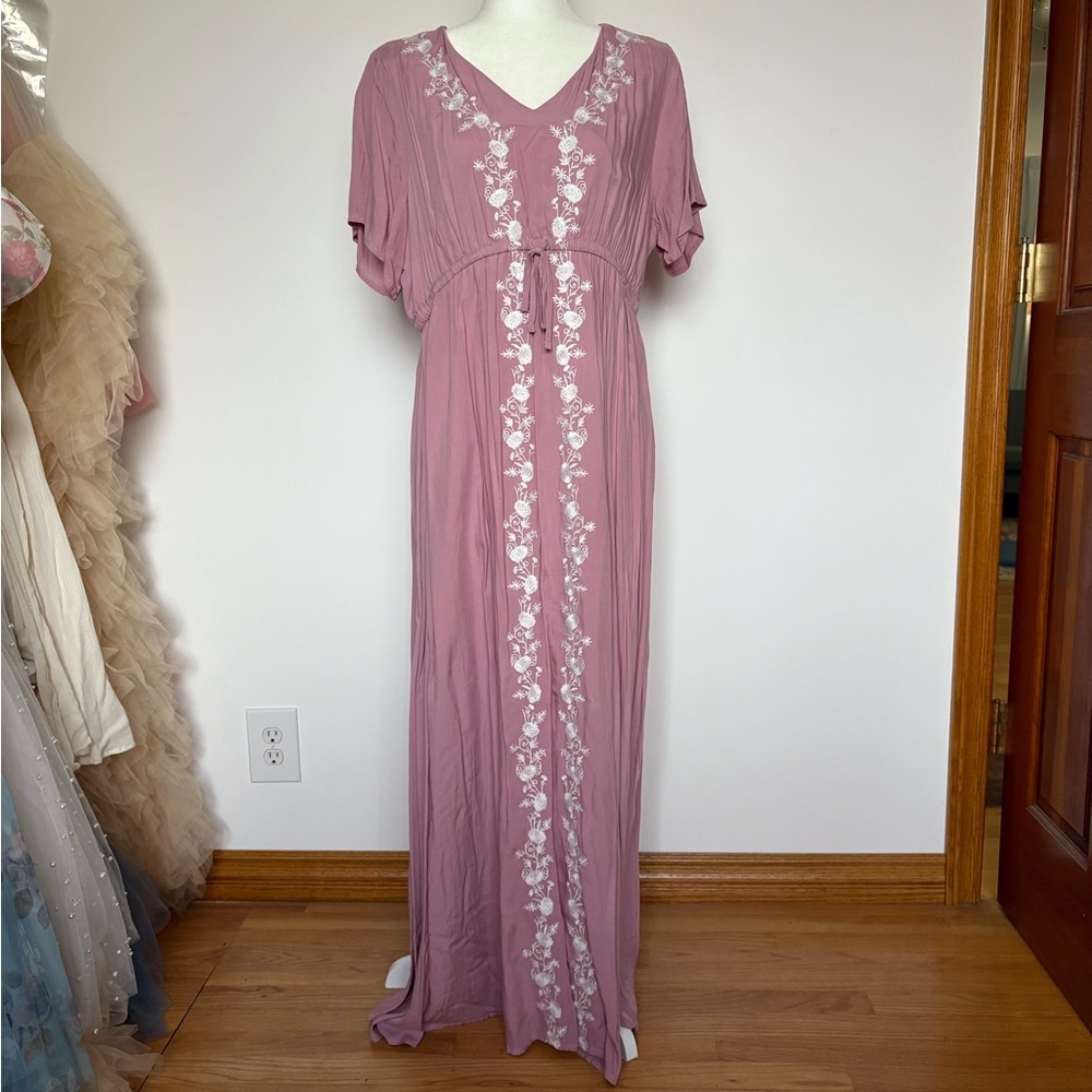 Polagram Mauve Maxi Dress with White Floral Embroidery